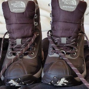 The North Face Hydroseal Winter Boots - Womens 6.5